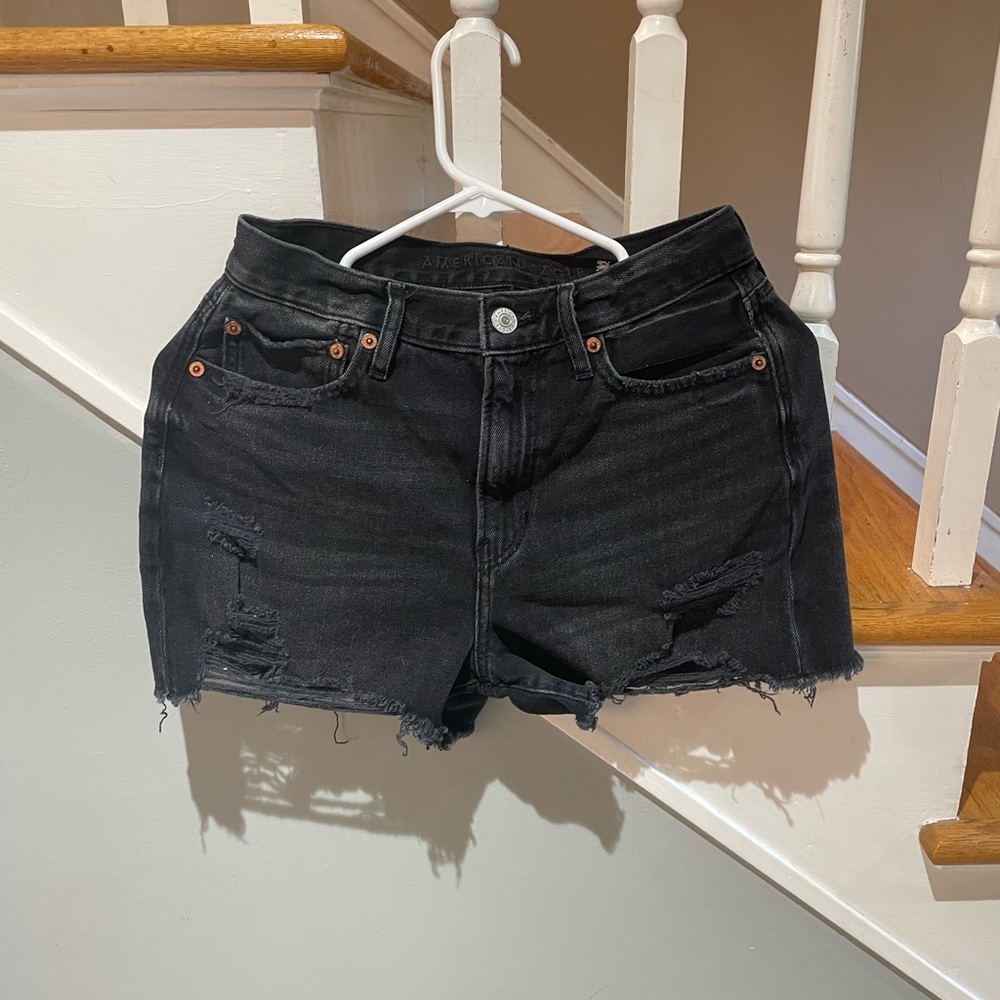 American Eagle Dark Gray Wash 90s Boyfriend Shorts